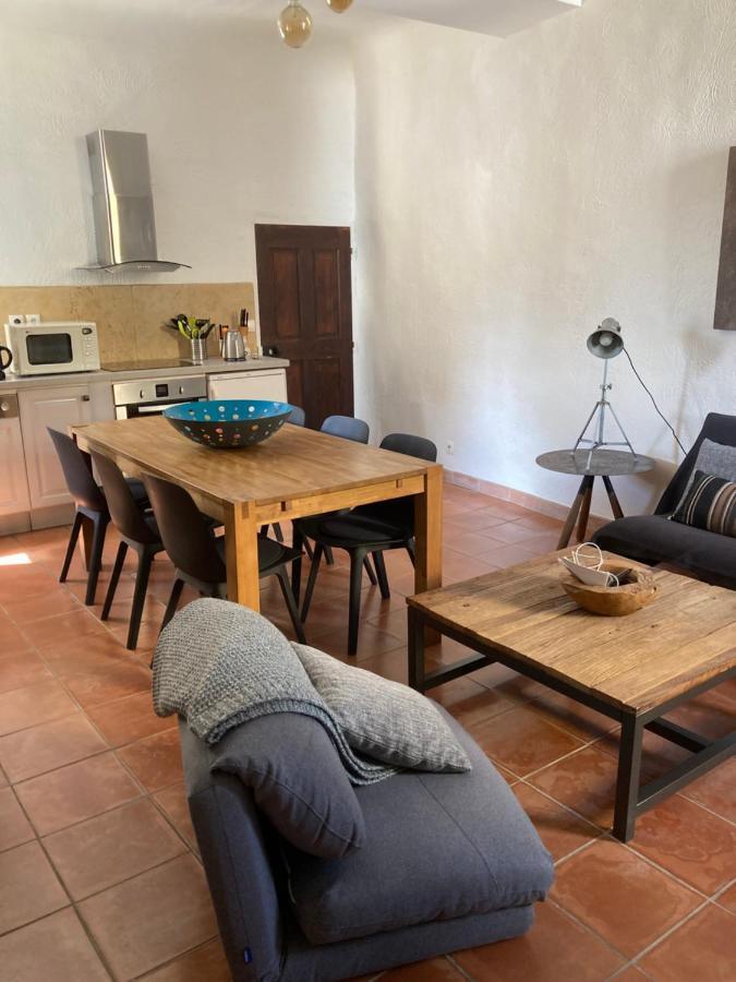 L' Ensoleilladou Apartment Quinson Exterior photo